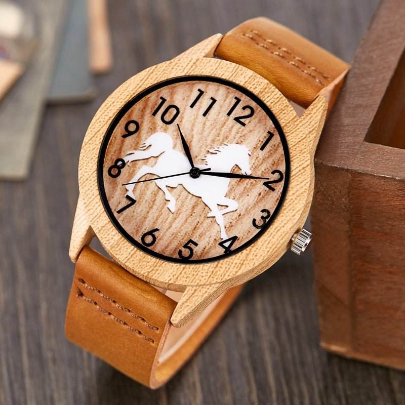 Montre en bambou avec figurine cheval - Pegasus-square